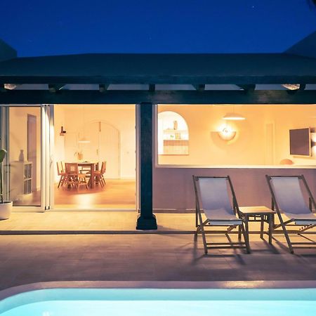 Villa Tropico - Design House With Pool In คอร์ราเลโฮ ภายนอก รูปภาพ