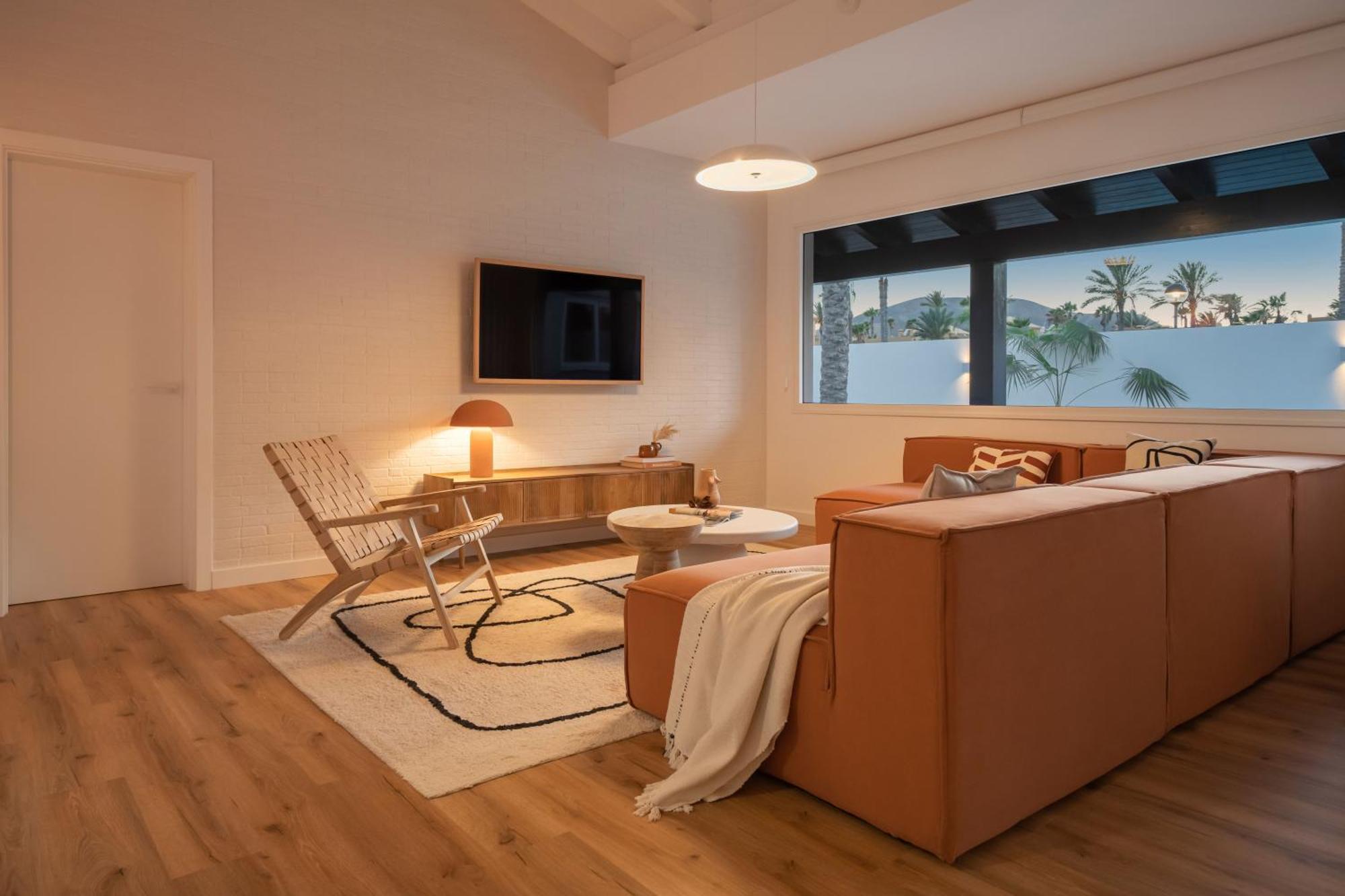 Villa Tropico - Design House With Pool In คอร์ราเลโฮ ภายนอก รูปภาพ