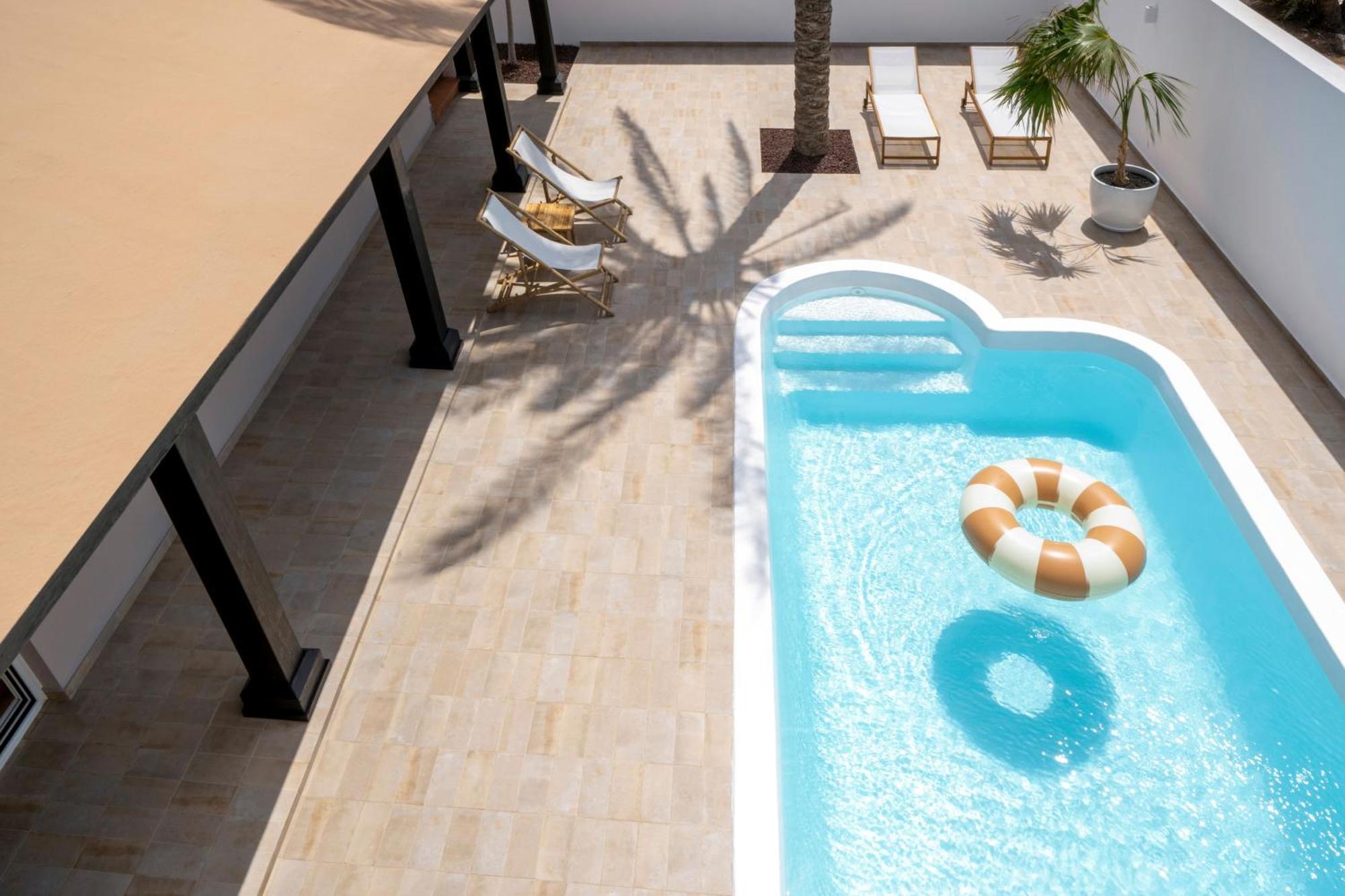 Villa Tropico - Design House With Pool In คอร์ราเลโฮ ภายนอก รูปภาพ